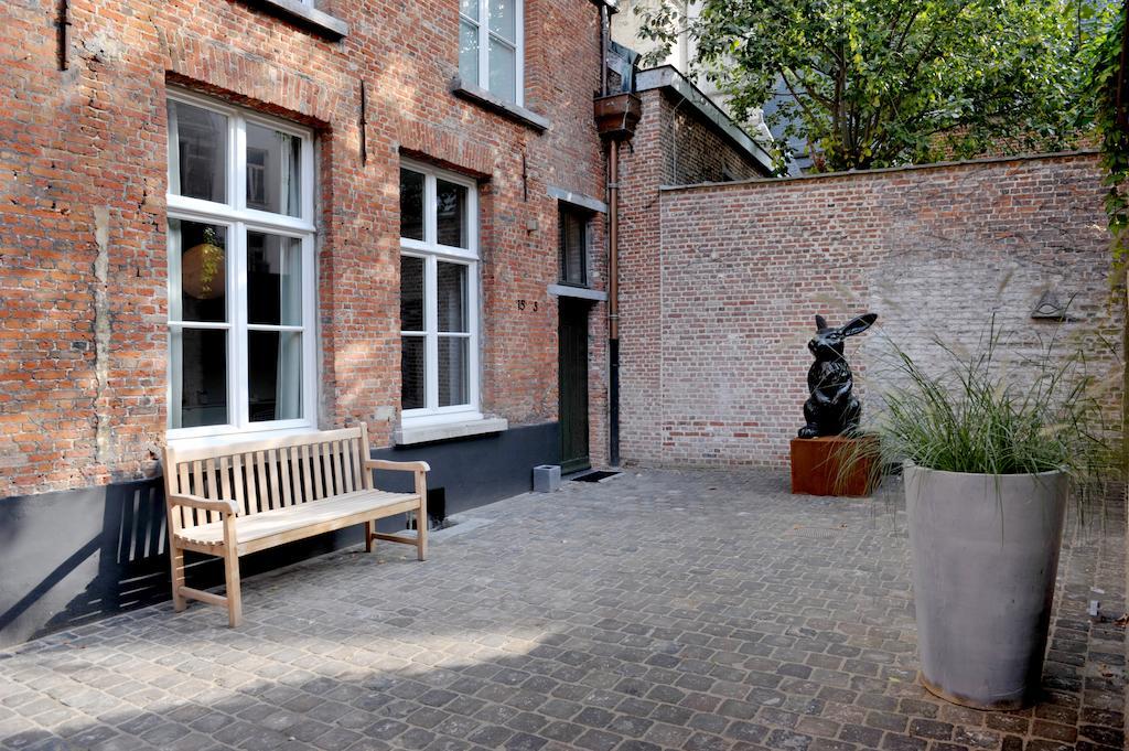 Guesthouse Bernardin Антверпен Стая снимка