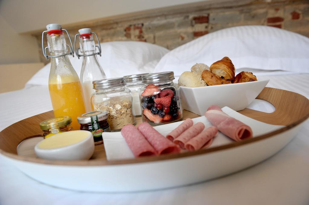 Guesthouse Bernardin Антверпен Стая снимка