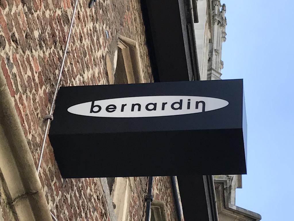 Guesthouse Bernardin Антверпен Екстериор снимка